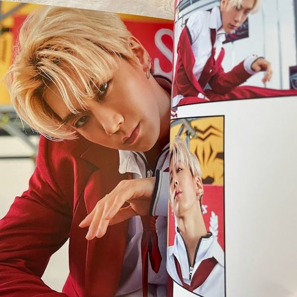 SuperM Super One KPop Album w/ Photo Book, Poster, Photo Cards, Mini Book, CD - Picture 7 of 11